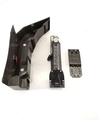 Mercedes-Benz E W211 Tool set A2115830215 A2035830075 2118900614