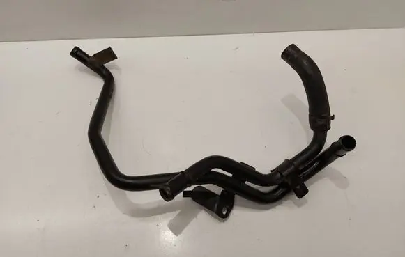 Skoda Octavia Mk2 (1Z) Engine coolant pipe/hose 03C121070L