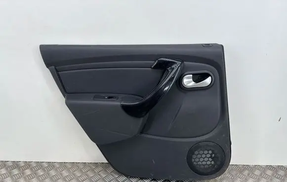 Dacia Duster Rear door card panel trim
