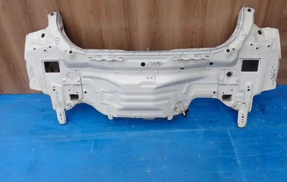 Suzuki Swift II Rear bodywork 
