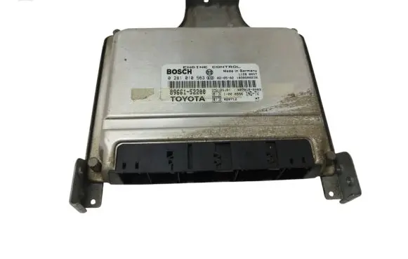 Toyota Yaris Engine control unit/module 8966152200 0281010563 1039S0023
