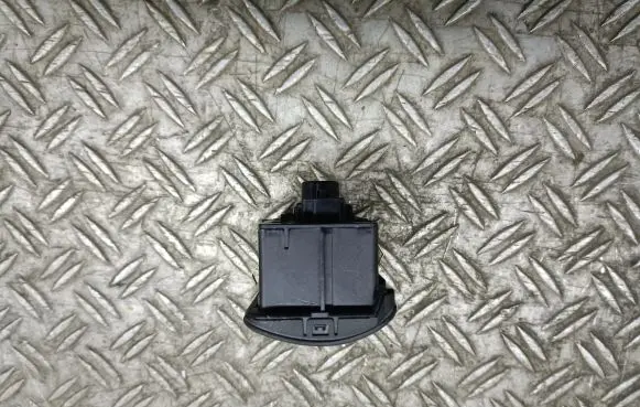 Volvo V70 Light switch 30739414