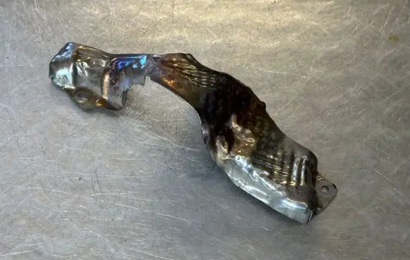 Renault Scenic IV - Grand scenic IV Exhaust heat shield 140130122R