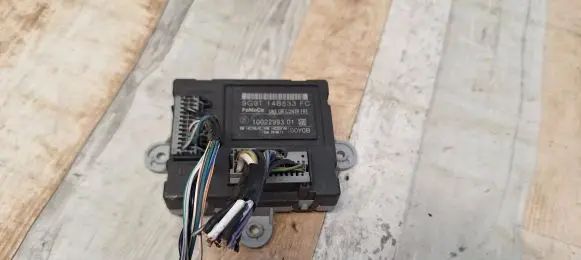 Ford C-MAX I Door control unit/module 9G9T14B533FC 1002299301