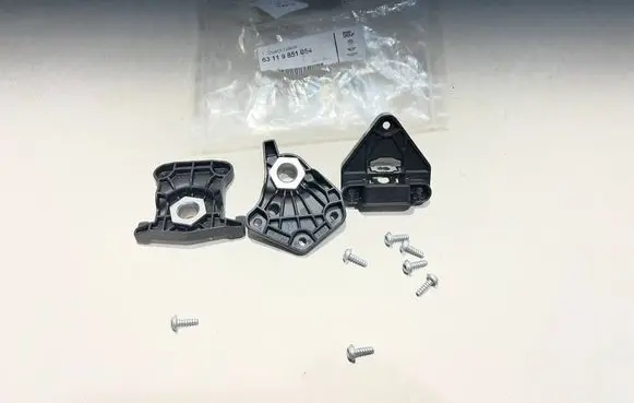 BMW 4 G22 G23 G24 G26 Headlight/headlamp mounting bracket 9851054