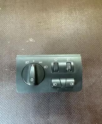 Light switch