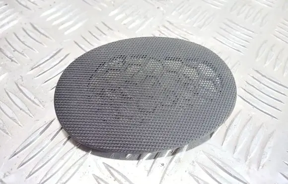 Side speaker trim/cover