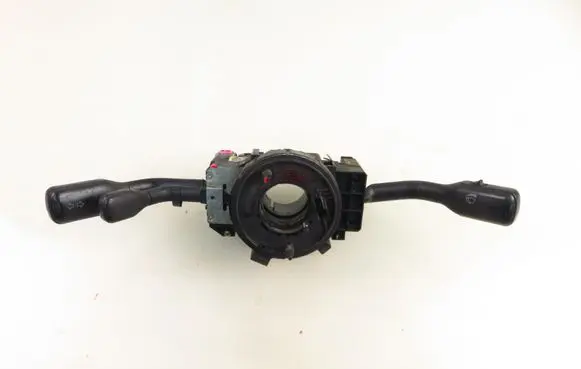 Wiper turn signal indicator stalk/switch