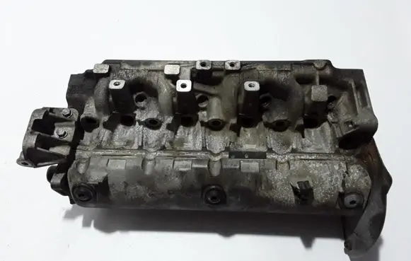 Renault Scenic II - Grand scenic II Engine head 7701476170