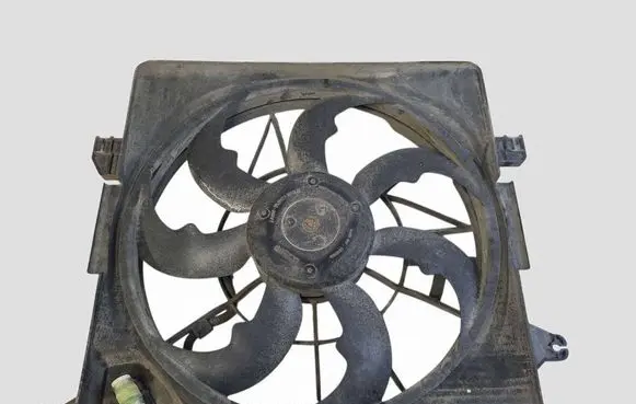 Hyundai i40 Electric radiator cooling fan