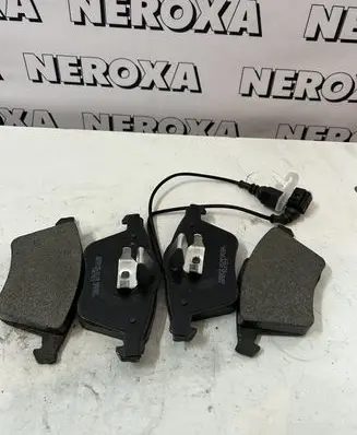 Volkswagen Sharan Brake pads (front) LP1950