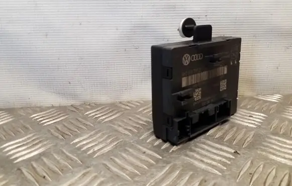Audi Q5 SQ5 Door control unit/module 8K0959795D