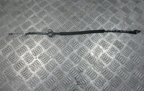 Ford Focus Rear door cable line 