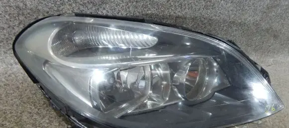 Mercedes-Benz B W246 W242 Headlight/headlamp A2468200261
