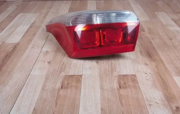 Citroen C-Elysée Rear/tail lights