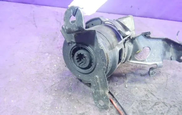 Nissan Almera Tino Power steering pump 49110BN700