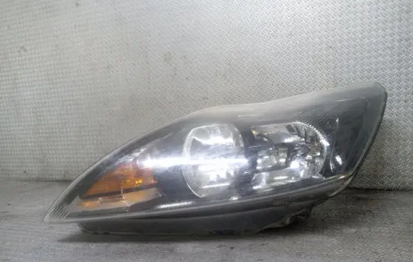 Ford Focus Headlight/headlamp 8M5113W030CE
