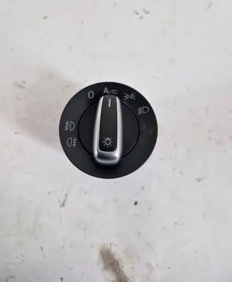 Volkswagen Golf V Light switch 3C8941431A