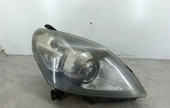 Opel Zafira B Headlight/headlamp 