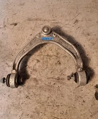 BMW X6 M Front upper control arm/wishbone 6788981