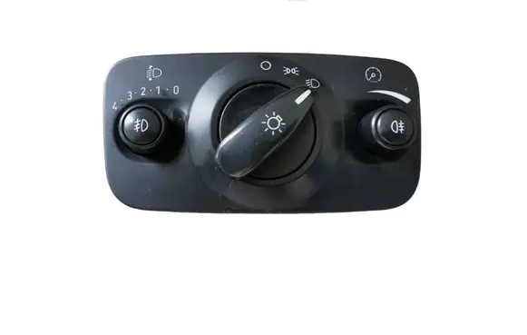 Ford Mondeo MK IV Light switch 6G9T13A024AE 04066404 070509A