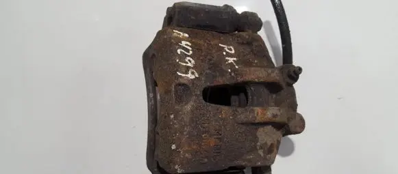 Hyundai i30 Front brake caliper