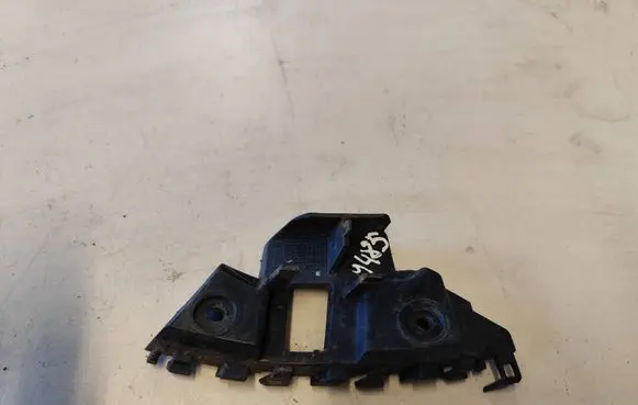 Volkswagen Jetta VI Front bumper mounting bracket 5C6807184