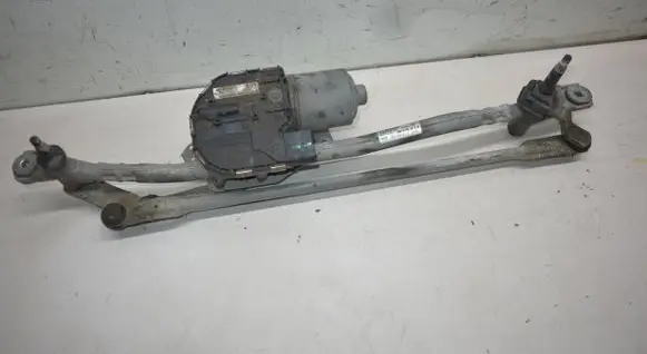 Audi A6 S6 C7 4G Front wiper linkage and motor 4G1955119 4G1955023A