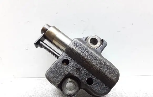 Volvo V50 Camshaft vanos timing valve 703C20