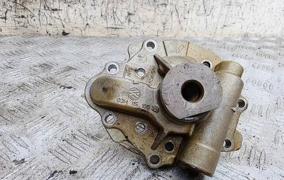 Volkswagen Atlas Oil pump 03H115105H