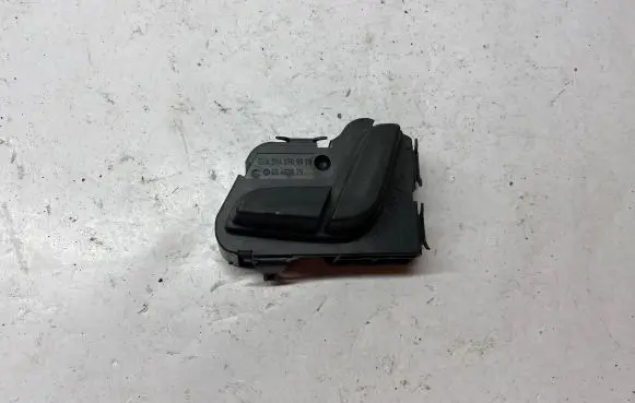 Mercedes-Benz C W204 Seat control switch A2048709010