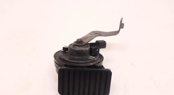 Maserati Grecale Horn signal acm536737