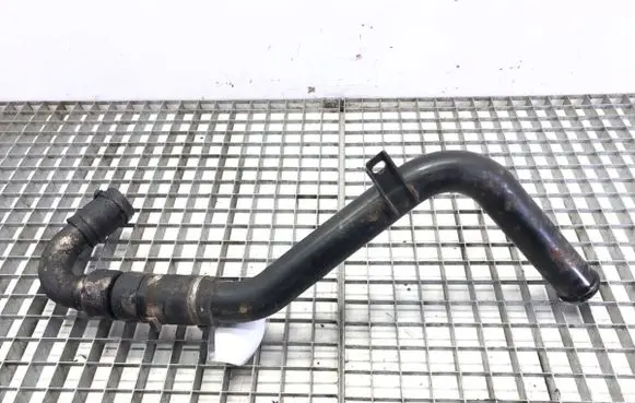 Intercooler hose/pipe