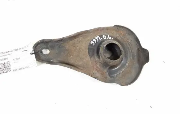 Toyota Avensis T270 Other rear suspension part 52203-02010
