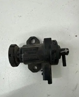 Citroen C5 Turbo solenoid valve 9635704380 0928400414