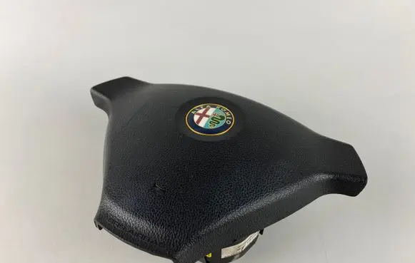 Alfa Romeo 166 Steering wheel airbag 8318890005 A030500022 30328171B