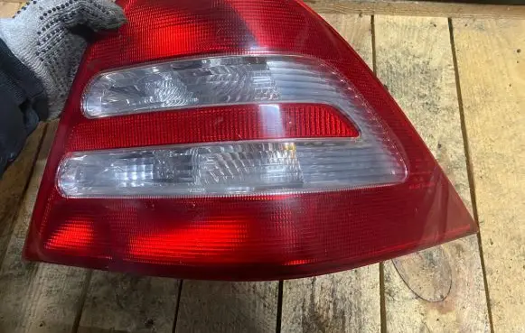 Mercedes-Benz C W203 Rear/tail lights