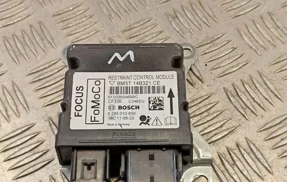 Ford Focus Airbag control unit/module 0285010930 6100069969BC