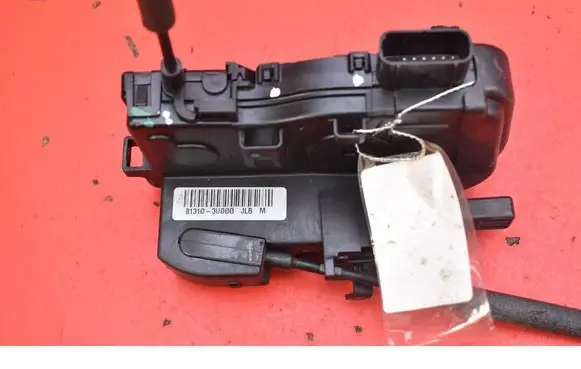 KIA Sportage Front door lock 813103U000