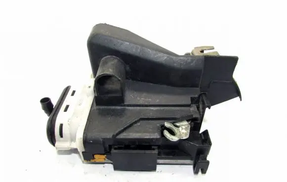 Audi A4 S4 B5 8D Rear door lock 8D0839016A