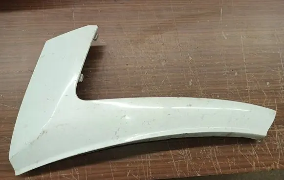 Peugeot Expert Under headlight/headlamp trim 1400110677