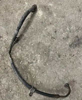 Mitsubishi Space Wagon Power steering hose/pipe/line