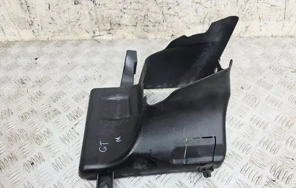 BMW 5 GT F07 Intercooler air channel guide 8051235 51748051235