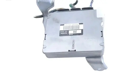 Volkswagen Tiguan Other devices 8924330121