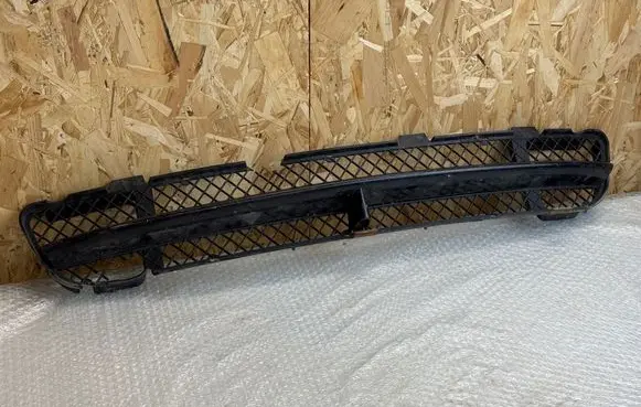 BMW 5 E39 Front grill 2495280 51112495280