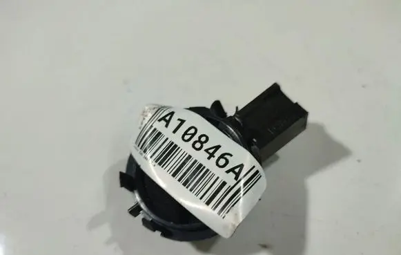 Volvo S40 Front door speaker 30657119
