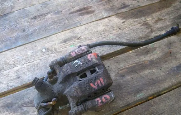Honda Civic Rear brake caliper