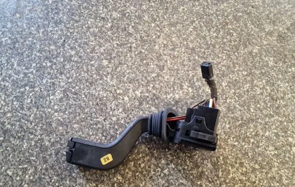 Opel Astra G Wiper control stalk