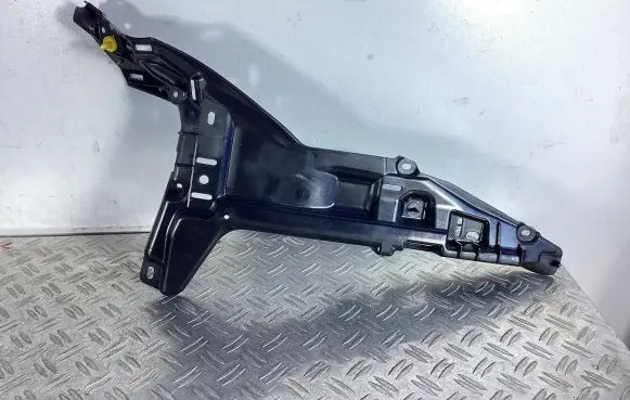 Tesla Model S Bumper support mounting bracket corner 100927300E