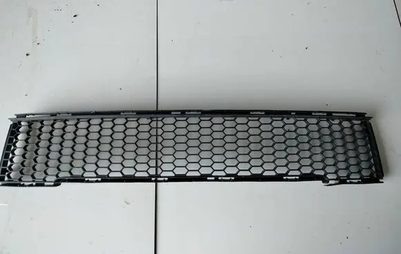 Fiat 500 Front bumper lower grill 735425618